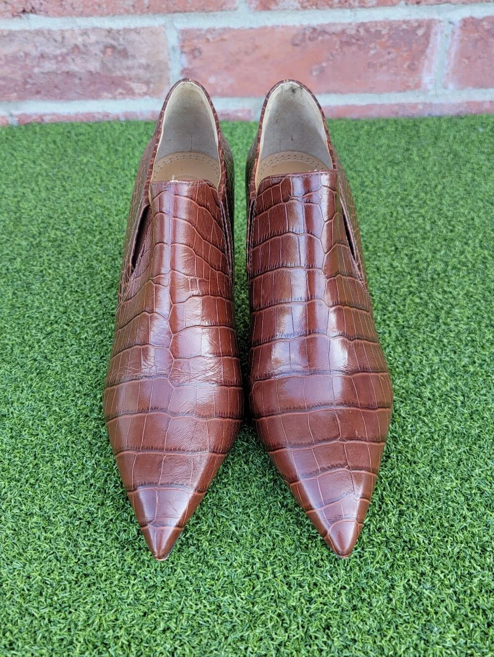Women's Tory Burch Brown Croc-Embossed Pointed Toe Slip-On Heels ~ US Size 7M